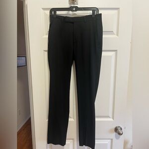 Kenneth Cole reaction Men’s dress pants 30W 31L. Black